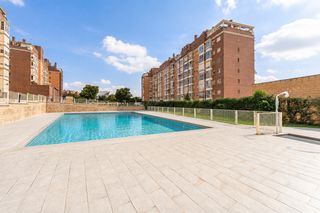 Flat in Calle del Pinar de San José