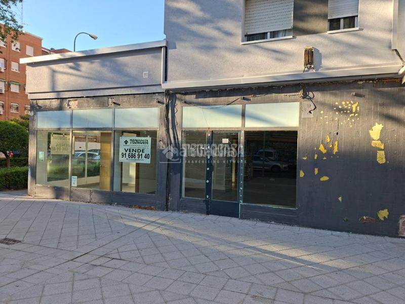 Foto 4f81cb9b-1521-4031-9667-d05e974e42b1. Local comercial a Zarzaquemada Leganés