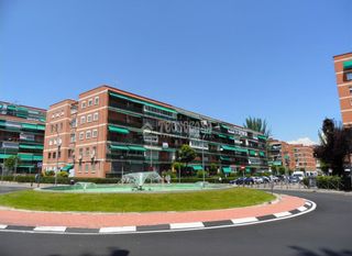 Appartamento in Zarzaquemada. Piso en venta en leganés