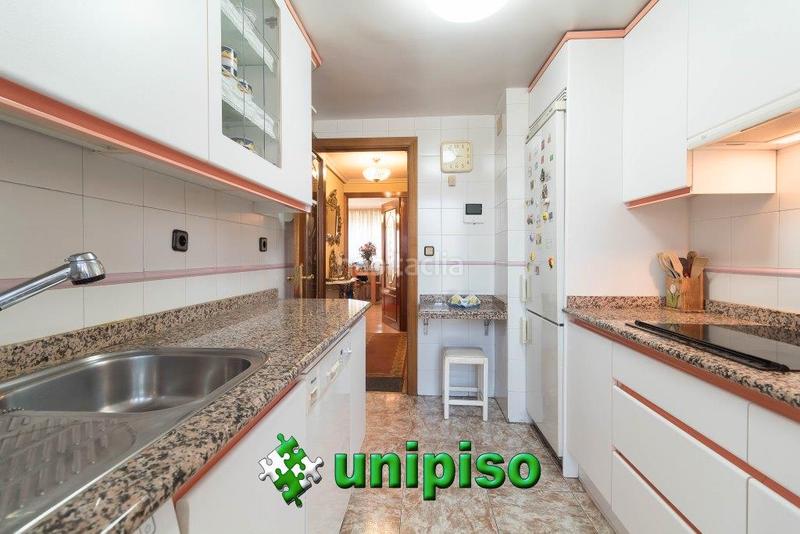 Foto fe494442-451e-414a-94f5-33c6d308784d. Flat with heating pool in El Carrascal Leganés