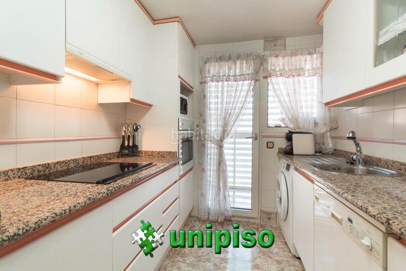 Foto ff5d794e-cc8e-40f1-a5fb-4fe23008b0a4. Flat with heating pool in El Carrascal Leganés