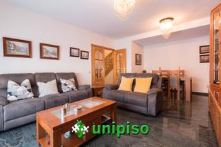 Casa adossada en Valdepelayo-Montepinos-Arroyo Culebro. Chalet en venta con piscina comunitaria!
