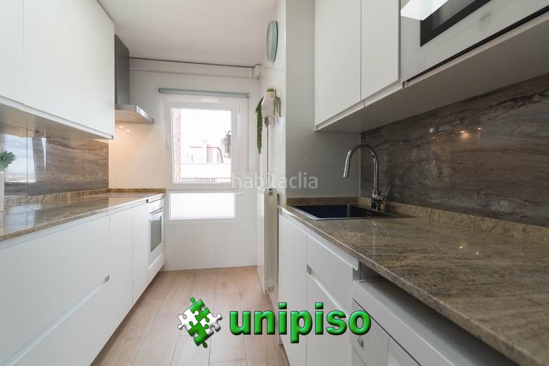 Foto 67ae0da5-dda9-499a-94cf-9f9a57caa7d9. Piso en El Carrascal Leganés