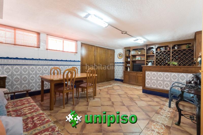 Foto 40e616c5-8215-4a71-a401-d70fa5b6b347. Reihenhaus mit heizung parking pool in Valdepelayo-Montepinos-Arroyo Culebro Leganés