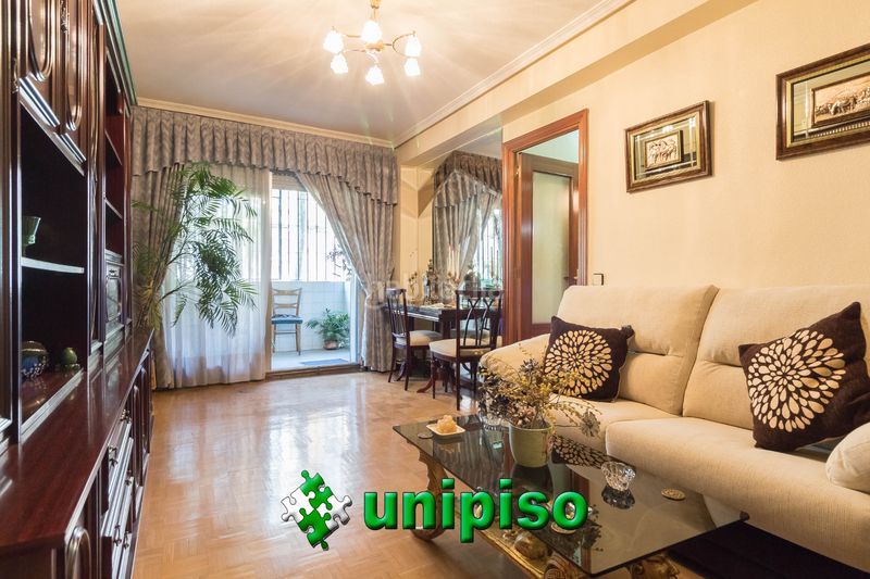 Foto dd82a43e-da5d-4348-a8ad-eb12b42f42a6. Pis amb calefacció a Zarzaquemada Leganés