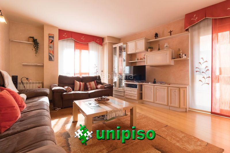 Foto 97a3d8e2-942b-4448-a7d9-d397d8db69bd. Pis amb calefacció aparcament a Casco Antiguo Leganés