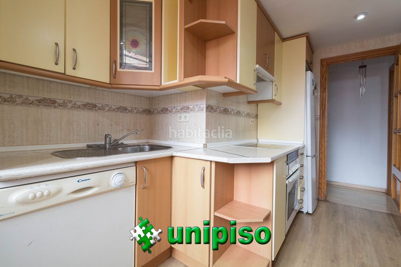 Foto c823127c-c073-466f-a20c-123b595db350. Piso en Zarzaquemada Leganés