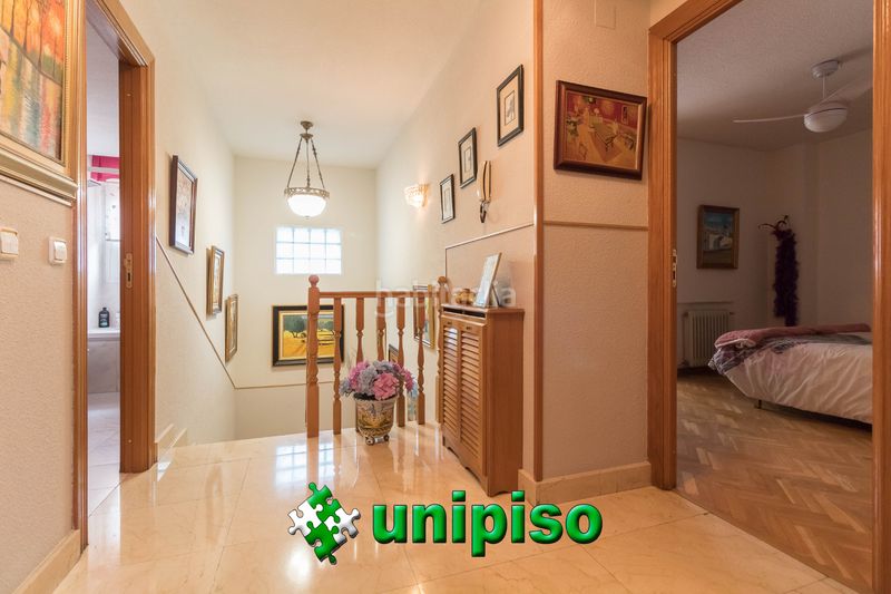 Foto 96f4eaf2-af85-4158-ae3c-f8754518de56. Duplex con riscaldamento parcheggio in Casco Antiguo Leganés