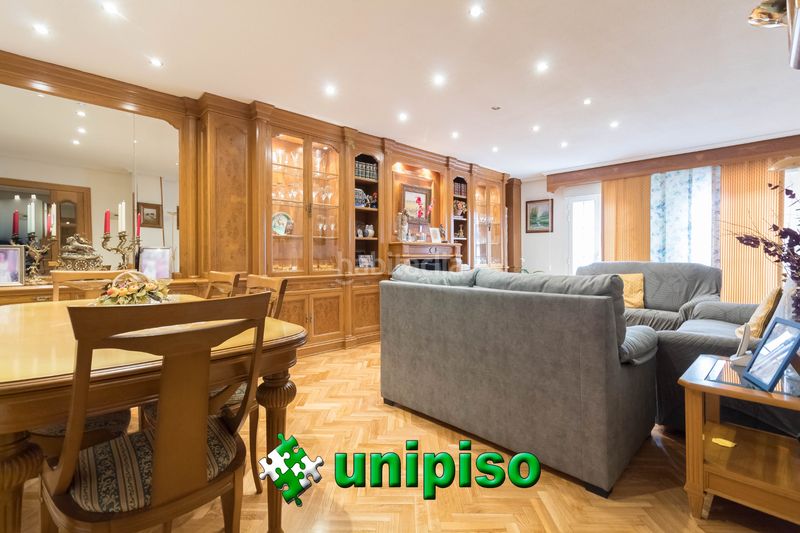 Foto a82b2113-339c-4207-8b05-6a3fa32e2f8e. Duplex con riscaldamento parcheggio in Casco Antiguo Leganés