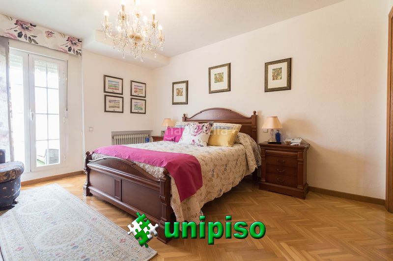 Foto d366604f-a617-4002-8c2a-dd6b5c510dac. Duplex con riscaldamento parcheggio in Casco Antiguo Leganés