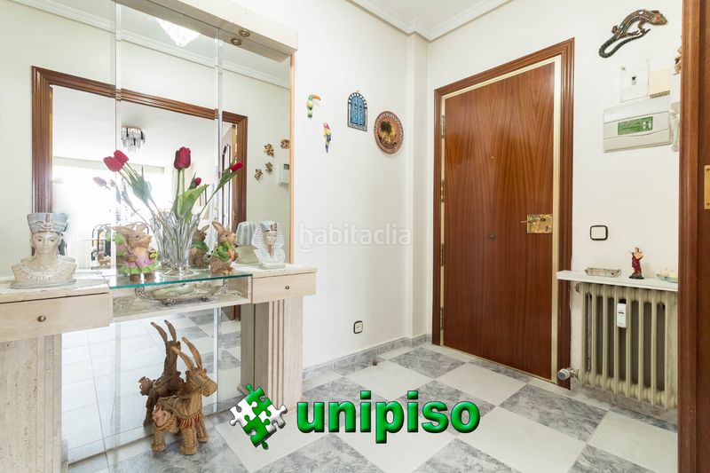 Foto b73644ae-bb8d-4309-a3eb-7717ef5ec637. Piso en Casco Antiguo Leganés