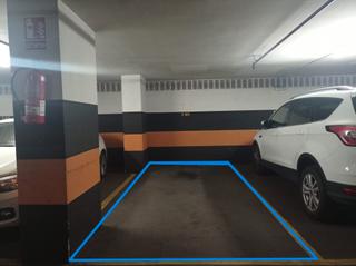 Autoparkplatz in Carrer del Riu de l'Or