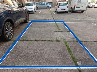 Aparcament cotxe  Carrer de santa amèlia. Plaza de aparcamiento en santa amèlia