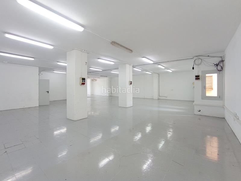 Foto f0dfe010-8420-4290-8cfe-ef7f31baf010. Affitto ufficio in Centre Hospitalet de Llobregat (L´)