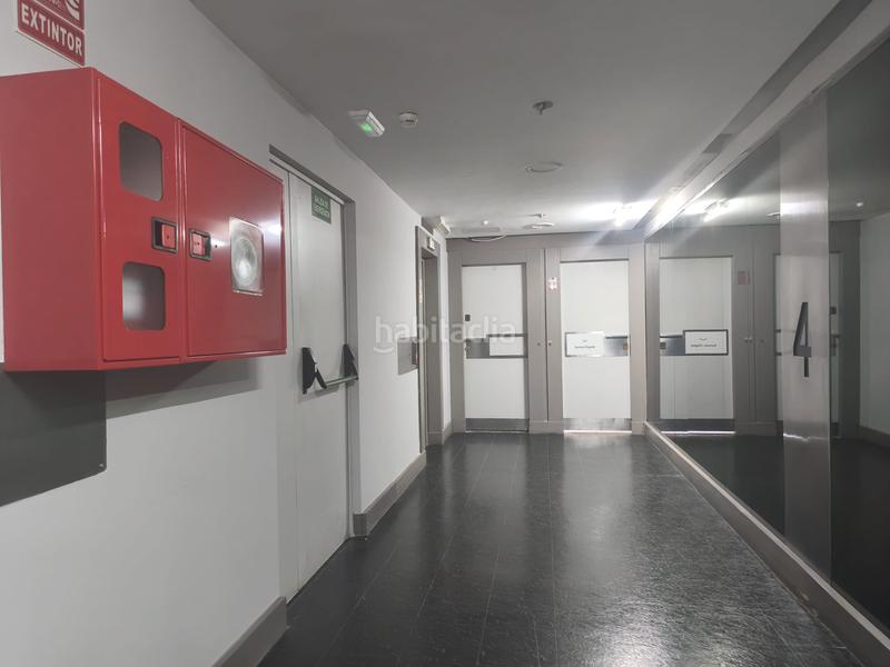 Foto 334a4622-f08c-4c57-be74-8a86e01072ba. Ufficio con riscaldamento in Sant Ramon - Maternitat Barcelona