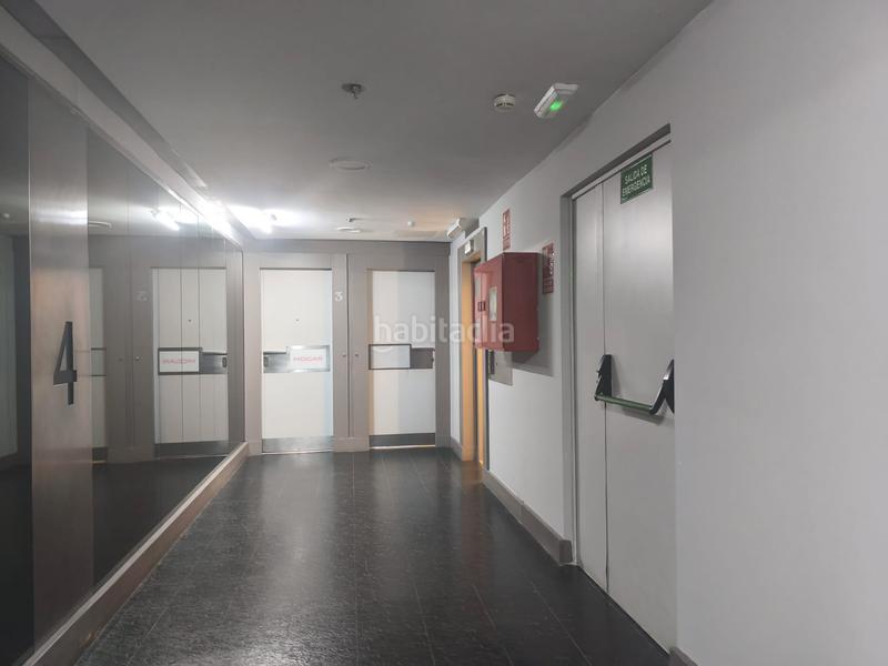 Foto 937667ff-4737-4508-ac3a-4574af8a96de. Ufficio con riscaldamento in Sant Ramon - Maternitat Barcelona