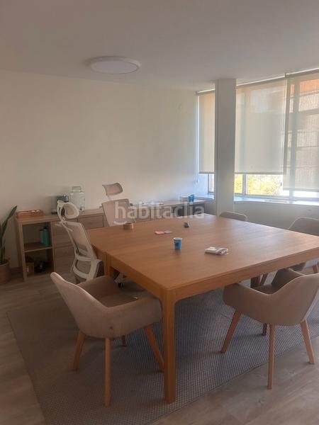 Foto a33e6cdd-0a2b-4624-a545-ea7a6eb1c880. Ufficio con riscaldamento in Sant Ramon - Maternitat Barcelona