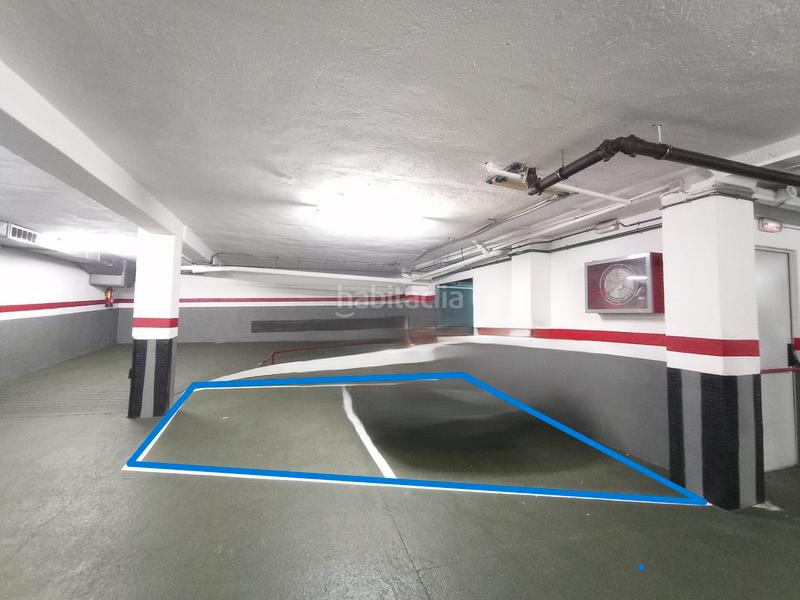 Foto 084b4008-ece1-4520-af8c-84aa38c32f37. Autoparkplatz in Vila de Gràcia Barcelona