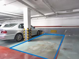 Parking coche en Passatge de Fontanelles