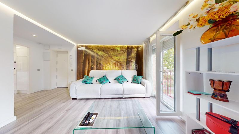 Foto 17b60a72-e35c-4d41-9f5b-9b692d4ba1a7. Pis a Entrevías Madrid