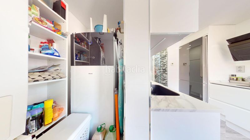 Foto 76f1503f-191b-4e39-80b9-c38152ba8618. Pis a Entrevías Madrid