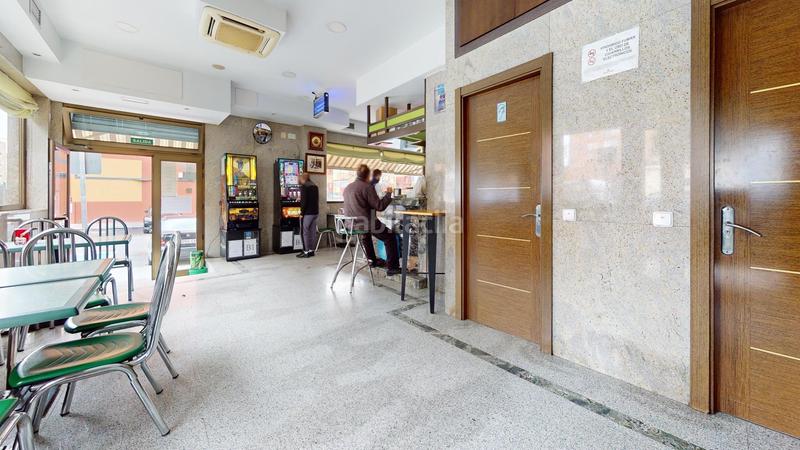 Foto fa95a391-cb69-4002-a68c-90842d920473. Locale commerciale in Portazgo Madrid