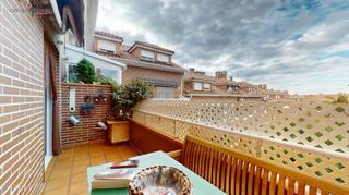 Pis  Calle alondra. Sevilla la nueva, 2 dormitorios, terraza, urbanizacin con pisci