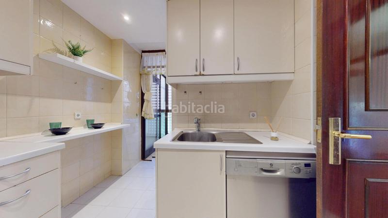 Foto 7625f939-c9a8-4fd8-8511-ffe8a61d0aaf. Pis amb calefacció a Palomeras Sureste Madrid