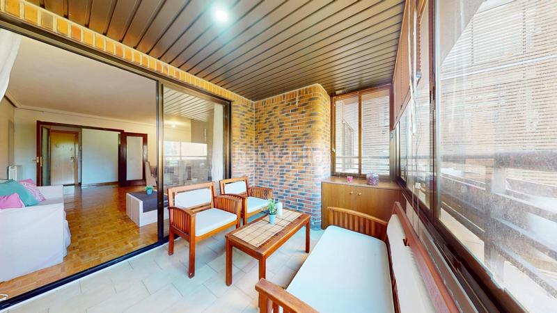 Foto acb90eec-c41d-4b98-b26d-6684498c99bb. Pis amb calefacció a Palomeras Sureste Madrid