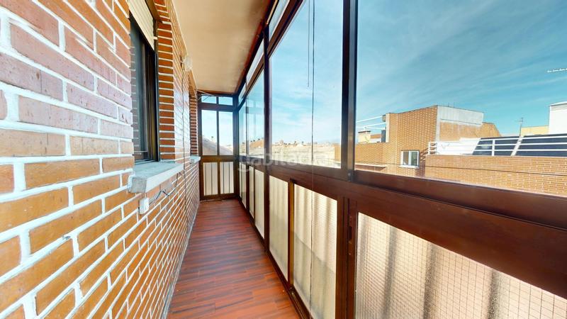 Foto 48696aae-5dae-494f-9009-a1350b9d500b. Pis amb calefacció aparcament a Numancia Madrid