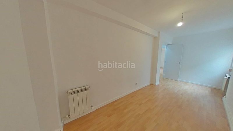 Foto c7b3633c-a813-429d-bd80-222246db2c62. Pis a San Isidro Getafe