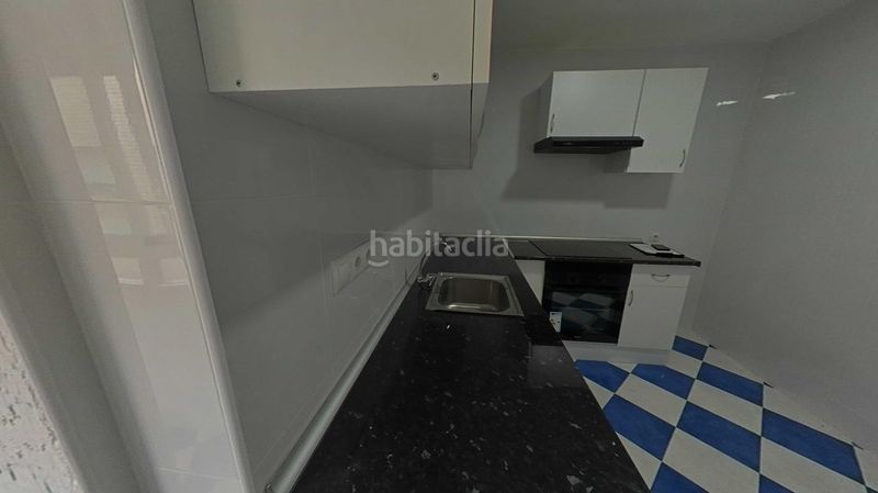 Foto d25852d4-517f-4b95-b1b7-9a06db5412cf. Pis a San Isidro Getafe