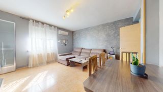 Flat  Calle barros. Vivienda de 3 dormitorios en vallecas