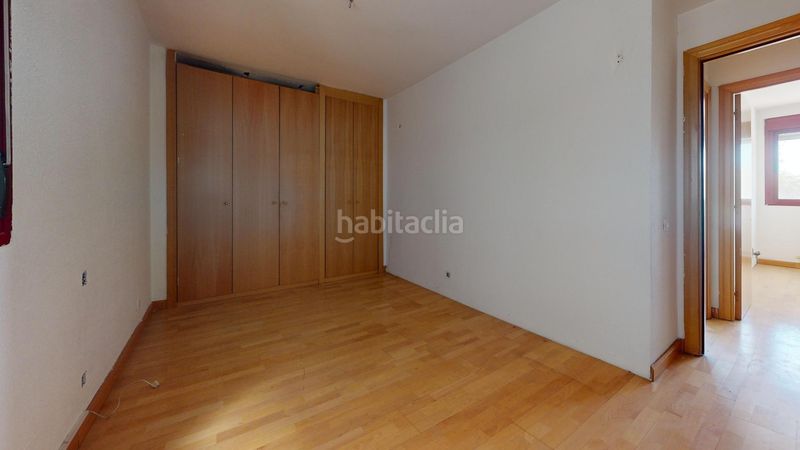 Foto beb1e236-c7f5-4dd2-8a15-35fae091325c. Pis amb aparcament piscina a Valdebernardo-Valderribas Madrid