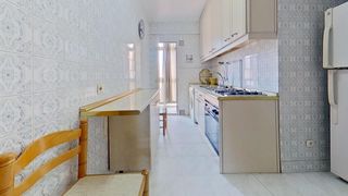 Piso  Calle enrique velasco. Oportunidad única en madrid! piso con terraza