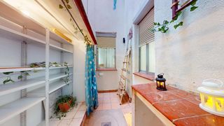 Ground floor  Calle maudes. Vivienda con muchas posibilidades en chamberi.