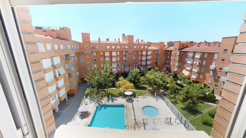 Foto 21d67770-e497-4c33-bc44-1d89e393d2de. Àtic amb calefacció aparcament piscina a Horcajo Madrid