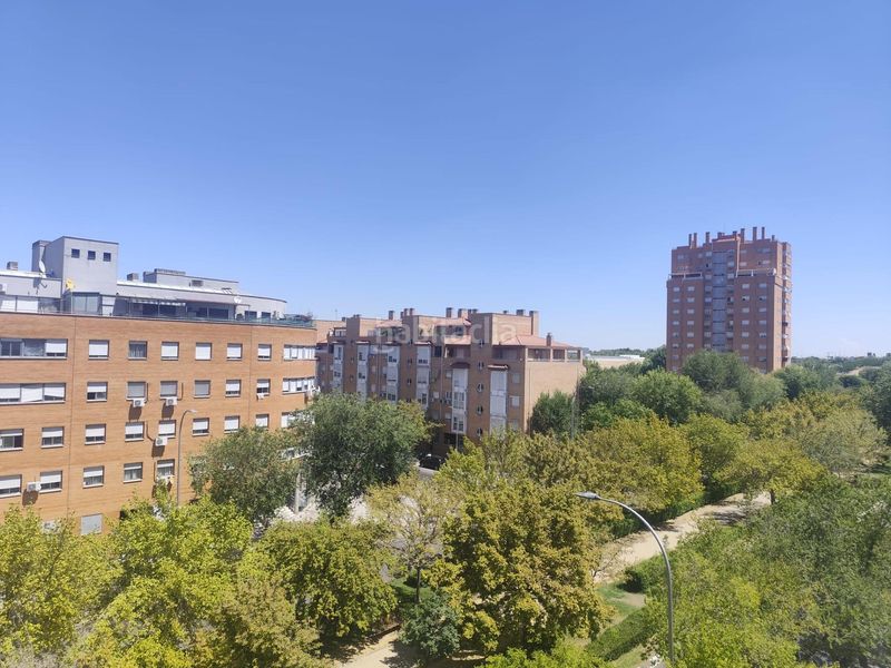 Foto 7a2a2074-f4b6-45cf-958d-2a471b95fddd. Àtic amb calefacció aparcament piscina a Horcajo Madrid