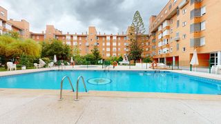 Attico  Calle de laponia. Tu oasis urbano te espera! espectacular ático con piscina en mor