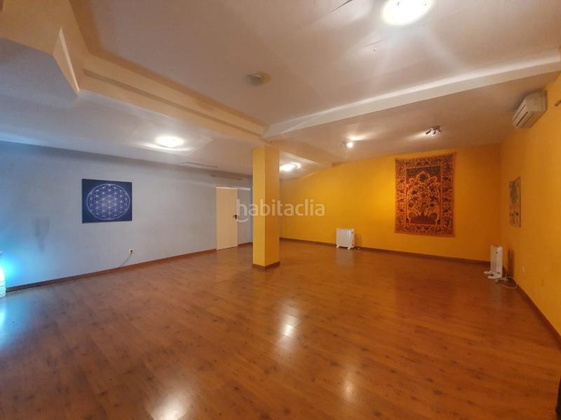 Foto 7394b8b5-669a-414e-ad04-d2a49e0a46e5. Locale commerciale in Jardín de los Reyes-Parque Real Escorial (El)