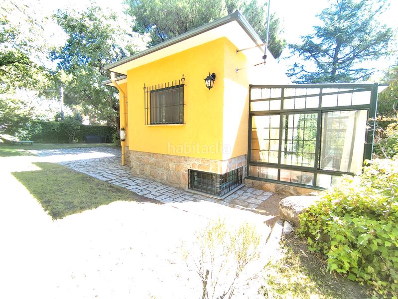 Foto 8bf8b997-e586-4610-a7d9-8a33602fe416. Chalet en Centro-Manguilla Escorial (El)