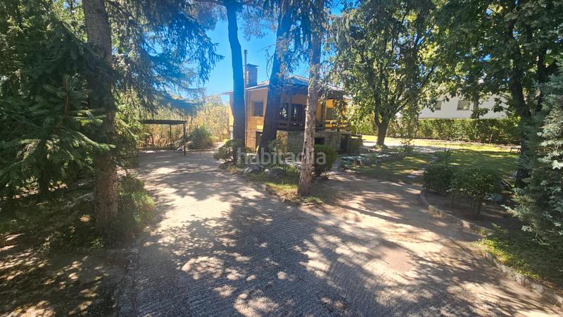 Foto a0d4991b-f4b3-46b3-b1a9-b6121254fa67. Chalet en Centro-Manguilla Escorial (El)