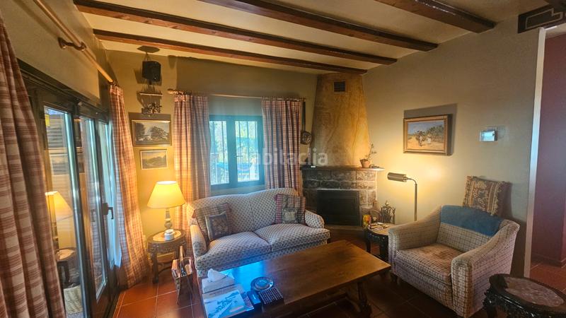 Foto 09d2b7ae-76fc-47aa-b94f-d02e16d7c7bc. Chalet avec cheminée chauffage parking dans Centro-Manguilla Escorial (El)