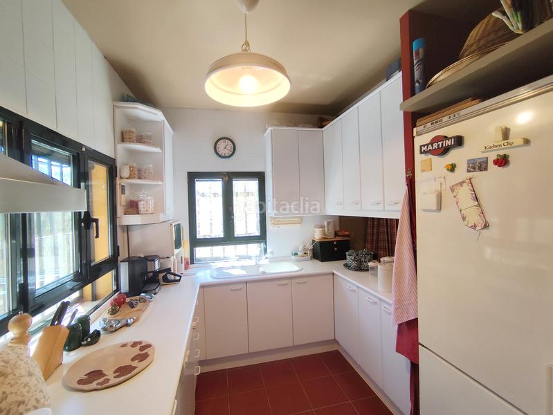 Foto 0cf9c496-5f7d-4408-a8bc-dc78fc9e17e9. Chalet avec cheminée chauffage parking dans Centro-Manguilla Escorial (El)