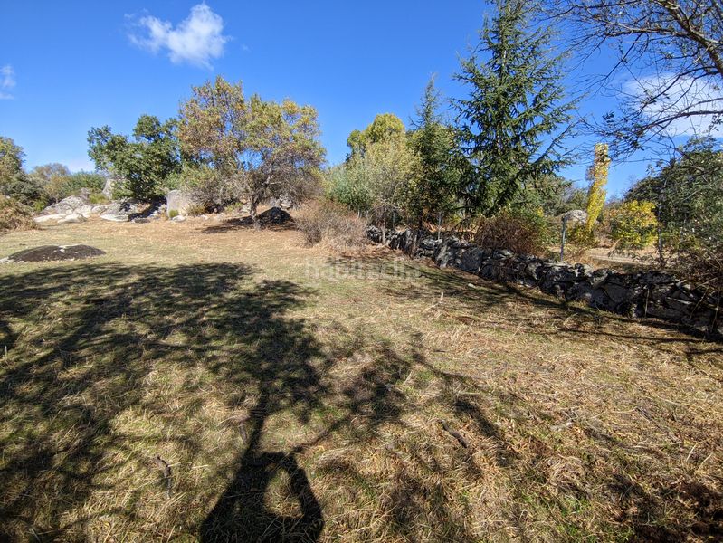 Foto 441e702f-1302-43da-99be-047257154b75. Finca rústica a Zarzalejo