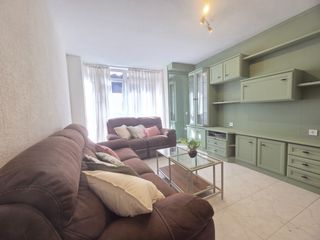Duplex in Centro-Manguilla. Dúplex céntrico en el escorial