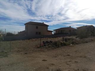 Residential Plot in Navas del Rey. A la venta parcela urbana con una superficie de 500 m2 en casco