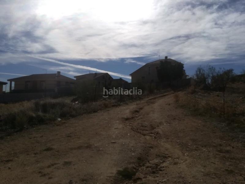 Foto a5bf7777-f040-4b28-8b7a-36d4c7ff28e0. Terreno residenziale in Navas del Rey