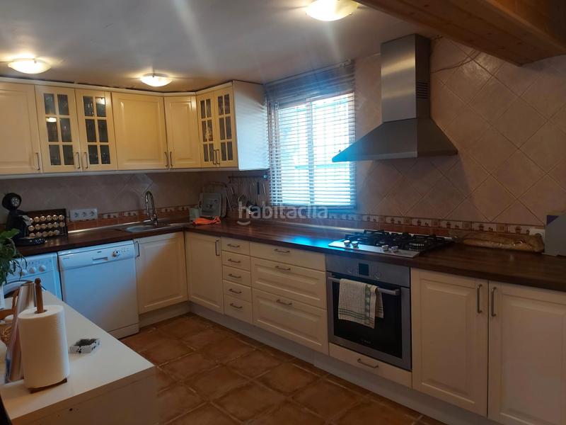Foto 28881948-2134-4b2f-a767-11973d6becfe. Chalet ocasión inmejorable para comprar un chalet independiente en urbanización (madrid). tanto el chalet, construido en en Navas del Rey