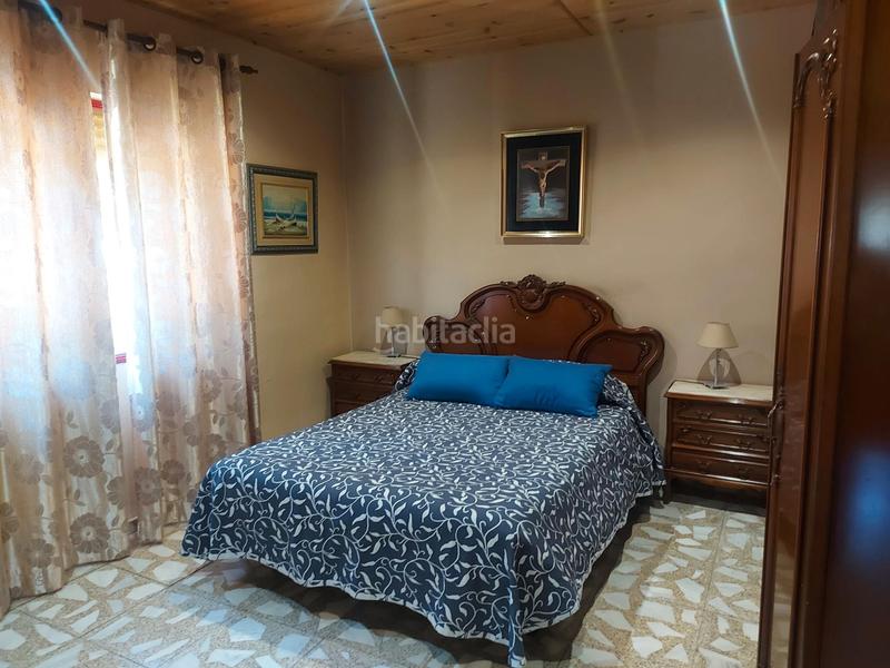 Foto 371a5647-d9a7-4dc1-bc4f-6fe265c0221d. Chalet ocasión inmejorable para comprar un chalet independiente en urbanización (madrid). tanto el chalet, construido en en Navas del Rey